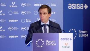 El alcalde de Madrid, José Luis Martínez Almeida durante su intervención en el desayuno informativo de Nueva Economía Fórum. EFE