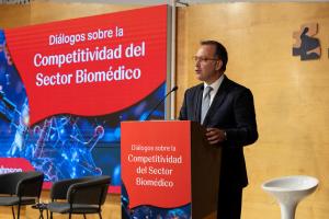 David Beas, director de Asuntos Corporativos y Acceso al Mercado de Johnson & Johnson Innovative Medicine (IM) España, ha reclamado que se aceleren medidas de innovación que puedan generar escenarios favorables, justos y equitativos, durante el evento ‘Diálogos sobre la Competitividad del Sector Biomédico’, organizado por Johnson & Johnson este jueves en Madrid. EFE/J&J/IMAGEN CEDIDA/CRÉDITO OBLIGATORIO