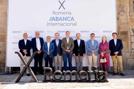 Escotet ensalza la «empatía hacia los demás» de Abanca en una romería con más de 12 países