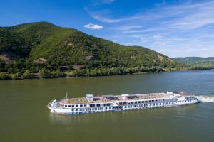En Estados Unidos solo el 54 % de los adultos afirmó consumir alcohol en 2025, la proporción más baja desde que la firma comenzó a medir este hábito en 1939, de acuerdo con la encuestadora Gallup. EFE/ Riverside Luxury Cruises /SOLO USO EDITORIAL/ NO VENTAS/ SOLO DISPONIBLE PARA ILUSTRAR LA NOTICIA QUE ACOMPAÑA (CRÉDITO OBLIGATORIO)