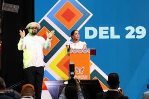 La ministra de Cultura de Panamá, María Eugenia Herrera, habla durante la Feria Nacional de Artesanías de Panamá este miércoles, en Ciudad de Panamá (Panamá). EFE/ Carlos Lemos