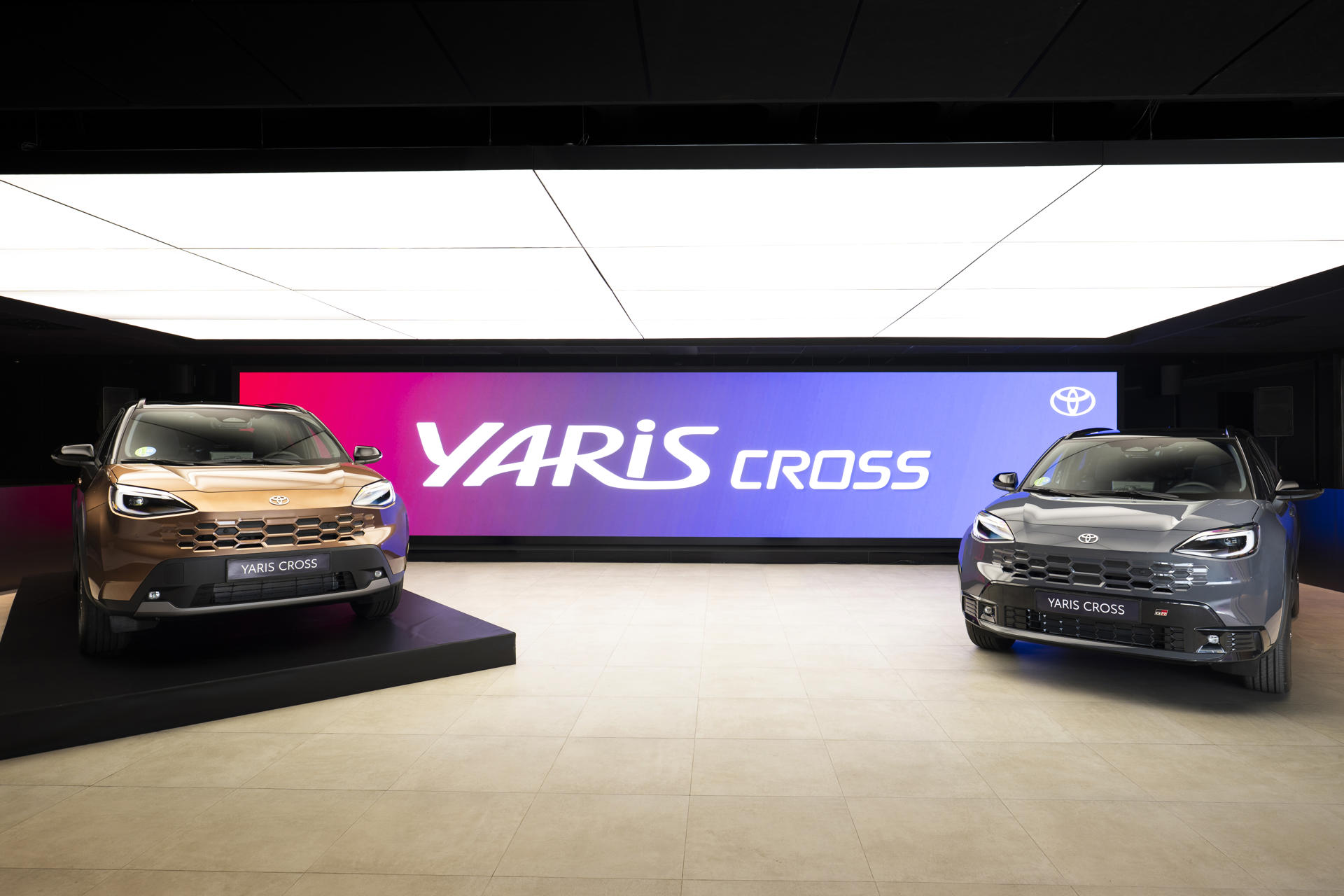 Nuevo Toyota Yaris Cross: diseño renovado para seguir reinando entre los SUV híbridos