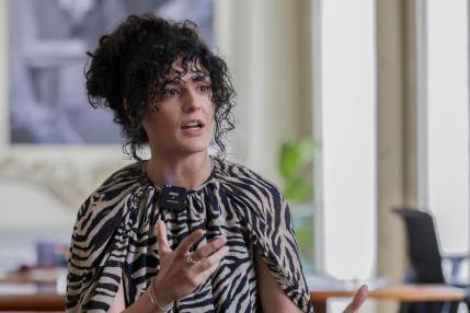 Ministra colombiana Yannai Kadamani pide continuidad en políticas culturales