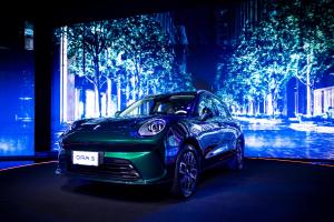 Fotografía del 7 de agosto de 2026 cedida por Daniel Nieto Rubalcava que muestra el GWM ORA 5 durante la presentación oficial del vehículo SUV urbano con el que la marca entra de lleno al segmento SUV-B y que llega al país con una propuesta poco común en la industria, en Ciudad de México. EFE/ Daniel Nieto Rubalcava/ Azul Studio /SOLO USO EDITORIAL/ NO VENTAS/ SOLO DISPONIBLE PARA ILUSTRAR LA NOTICIA QUE ACOMPAÑA (CRÉDITO OBLIGATORIO)