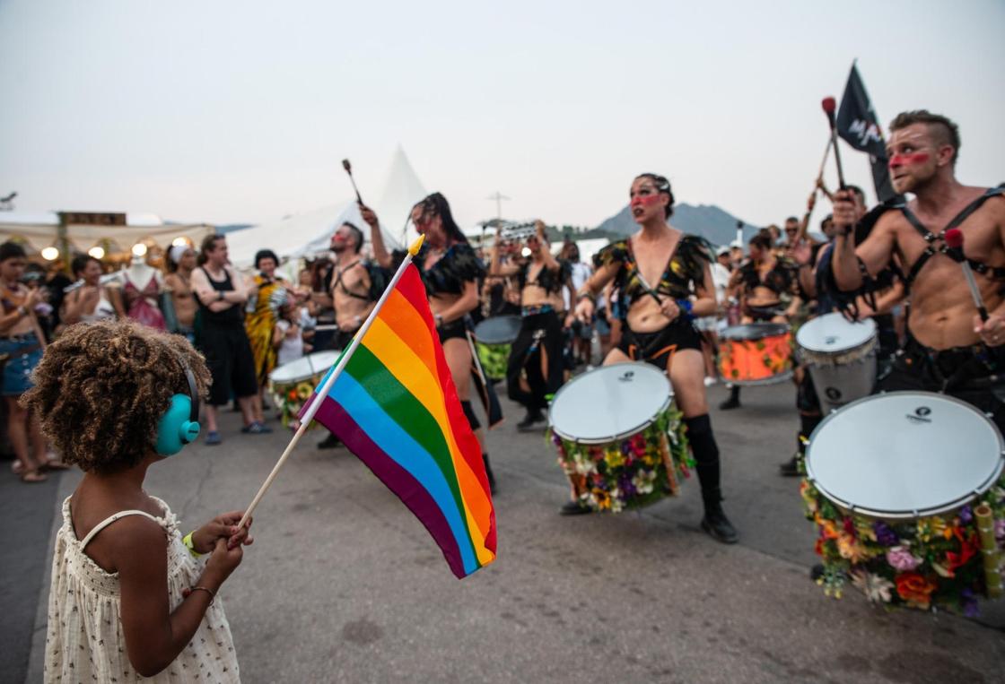 BENICÀSSIM (CASTELLÓN), 13/08/2026.- Tras 31 años de trayectoria, el festival internacional Rototom Sunsplash de Benicàssim (Castellón) ha perfeccionado un modelo que lo transforma en una "miniciudad" vacacional donde coexisten multitud de ofertas, un lugar ecléctico con espacio para la música y el activismo social. EFE/ROTOTOM/Luca Valenta/SOLO USO EDITORIAL/SOLO DISPONIBLE PARA ILUSTRAR LA NOTICIA QUE ACOMPAÑA (CRÉDITO OBLIGATORIO)