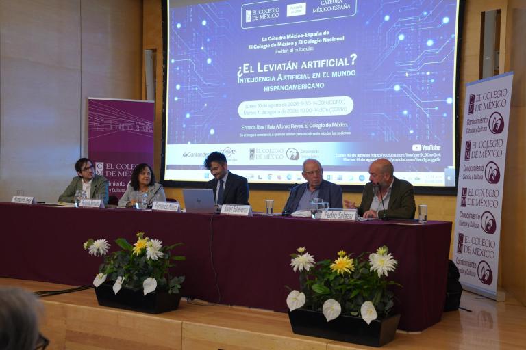 Fotografía del 11 de agosto de 2026 cedida por El Colegio de México que muestra, de izquierda a derecha, a su profesor- investigador en el Centro de Estudios Internacionales, Humberto Beck, su directora del Centro de Estudios Internacionales (CEI), la doctora Fernanda Somuano Ventura, su profesor e investigador del Centro de Estudios Internacionales, Dr. Fernando Nieto, el miembro de la Academia Vasca de Ciencias, Artes y Letras, el filósofo y matemático español Javier Echeverría Ezponda, y el investigador de la Universidad Nacional Autónoma de México (UNAM) Pedro Salazar durante un encuentro celebrado en el marco de la Cátedra México-España en Ciudad de México (México). EFE/ El Colegio de México  /SOLO USO EDITORIAL/NO VENTAS/ SOLO DISPONIBLE PARA ILUSTRAR LA NOTICIA QUE ACOMPAÑA (CRÉDITO OBLIGATORIO)