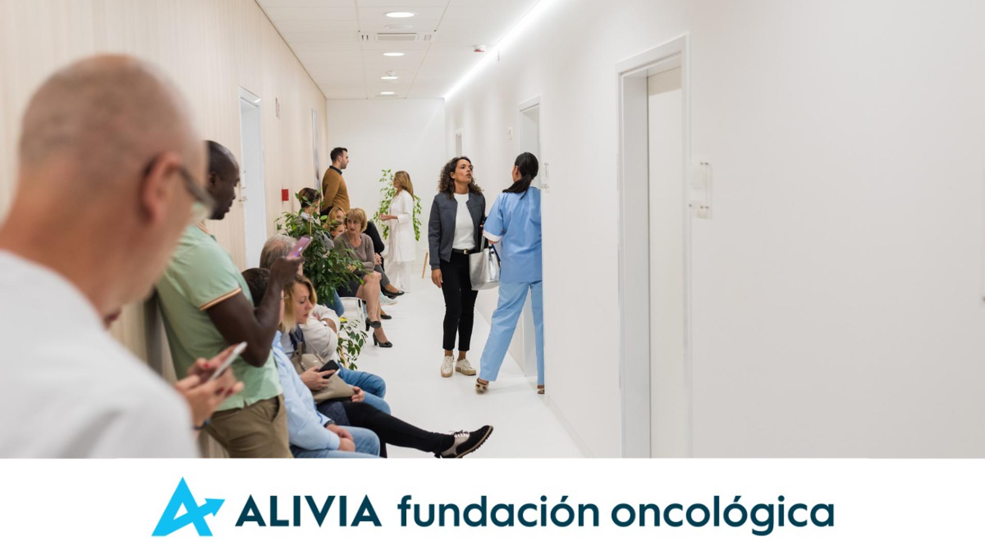 Pie de foto: Pacientes esperando su visitaAutor: Fundación Alivia, creación propia