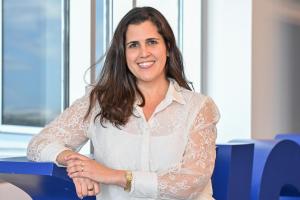 La líder de PyMES, Visa América Latina y el Caribe, Ilana Grimberg, posa durante una entrevista para EFE este lunes, en la sede de la compañía de pagos en Miami, Florida (EE.UU.). EFE/ Giorgio Viera