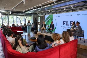 Desde la izquierda; el presidente del Consejo de la Sustainable Agriculture Network y director de ESG y Certificación en Imaflora, Eduardo Trevisan; el especialista en agronegocios en ApexBrasil, Gabriel Chelis; el líder de la estrategia de mercados libres de deforestación y Conversión WWF-Brasil, Tiago Reis, y el coordinador técnico del IICA en Brasil, Heithel Silva, participan en el IV Foro Latinoamericano de Economía Verde (FLEV) este jueves, en Sao Paulo (Brasil). EFE/ Sebastiao Moreira