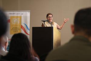 La subsecretaria de Biodiversidad y Restauración Ambiental, Secretaría de Medio Ambiente y Recursos Naturales (SEMARNAT), Marina Robles, habla en el Foro Regional Mesoamérica hacia el 30x30 este martes, en Mérida, Yucatán (México) EFE/ Oscar Villeda/ Unión Internacional para la Conservación de la Naturaleza (UICN)/ SOLO USO EDITORIAL/ NO VENTAS/ SOLO DISPONIBLE PARA ILUSTRAR LA NOTICIA QUE ACOMPAÑA (CRÉDITO OBLIGATORIO)