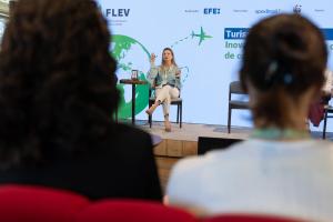 La especialista sénior en Proyectos e Inversiones de la ONU, Cinthia Marques, participa en la cuarta edición del Foro Latinoamericano de Economía Verde (FLEV), organizado por la Agencia EFE, este jueves en Sao Paulo (Brasil). EFE/ Isaac Fontana