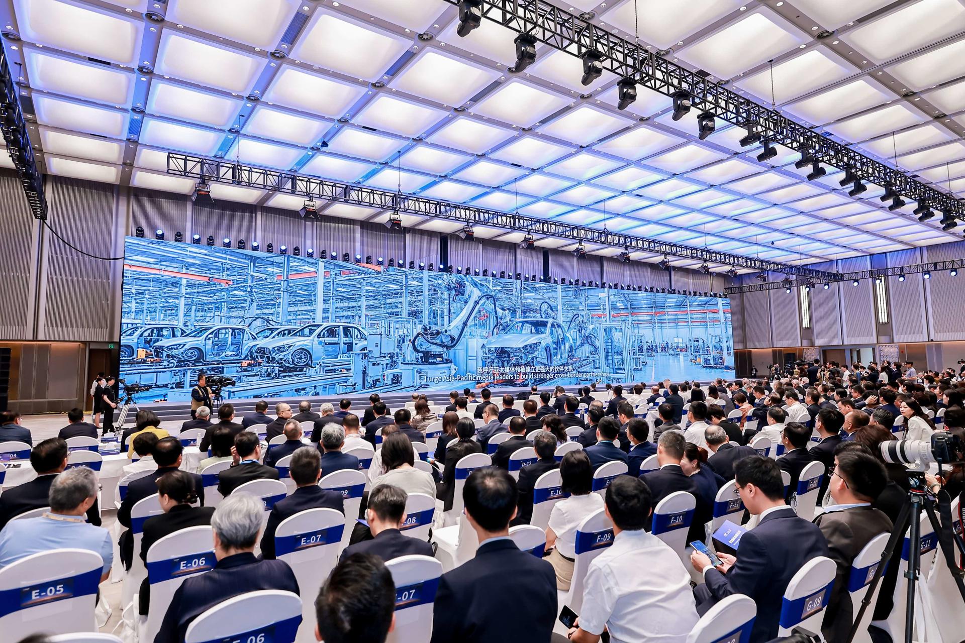 El Foro de Medios Asia-Pacífico abre en Shenzhen y fomenta el entendimiento
