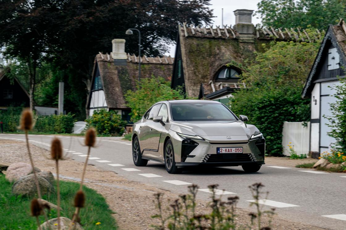 Imagen del nuevo Lexus ES, la octava generación de la compañía nipona presentada presentada en Copenhague. IMAGEN CEDIDA POR LEXUS