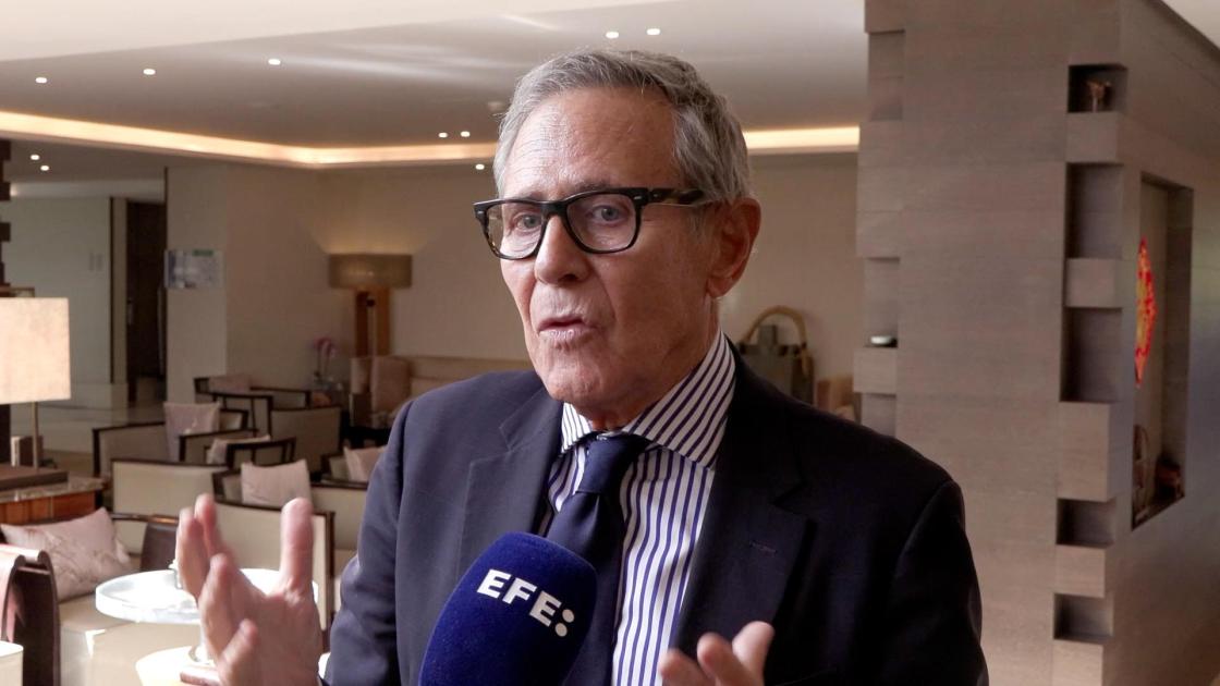 El presidente de la Asociación Española contra el Cáncer, Ramón Reyes, durante una entrevista con EFE en el marco del Diálogo Estratégico sobre Investigación en Cáncer en Europa, celebrado en Bruselas en la víspera de la celebración del X aniversario del Día Mundial de la investigación sobre esa enfermedad. EFE 