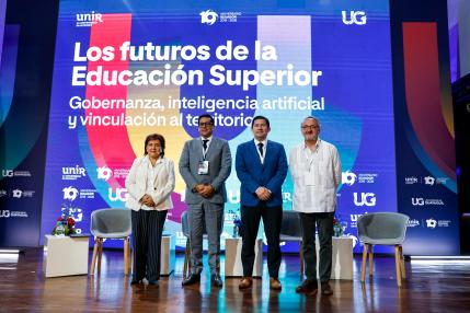 El futuro de universidades pasa por autonomía, IA y vínculo con sociedad, apuntan expertos