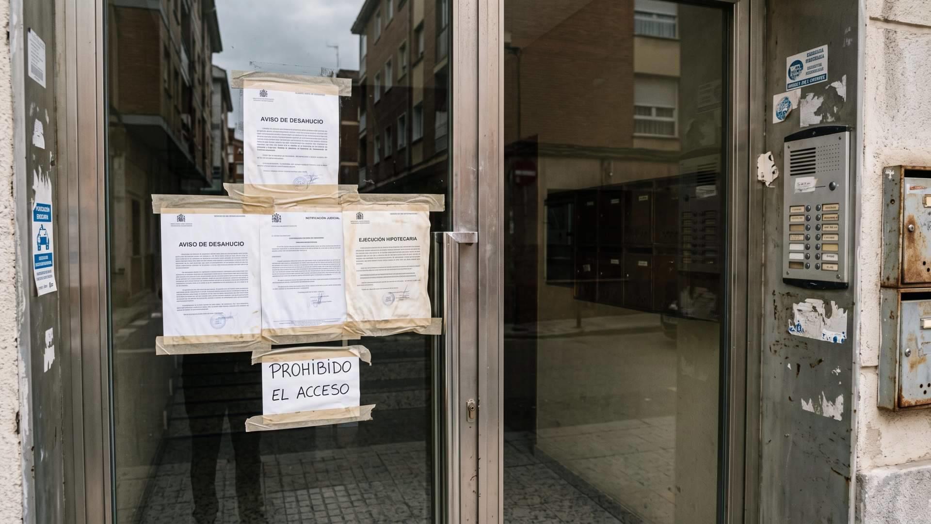 El stock de vivienda bloqueada en España se dispara en pleno déficit de 750.000 inmuebles