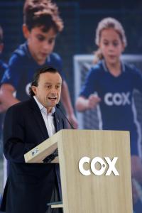 El comisionado presidente de la Federación Mexicana de Fútbol, Mikel Arriola, habla durante la presentación de la Fundación Cox este jueves, en Ciudad de México (México). EFE/ Sáshenka Gutiérrez