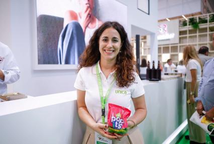 Una cooperativa almeriense busca “revolucionar” el consumo de pepino como ‘snack’