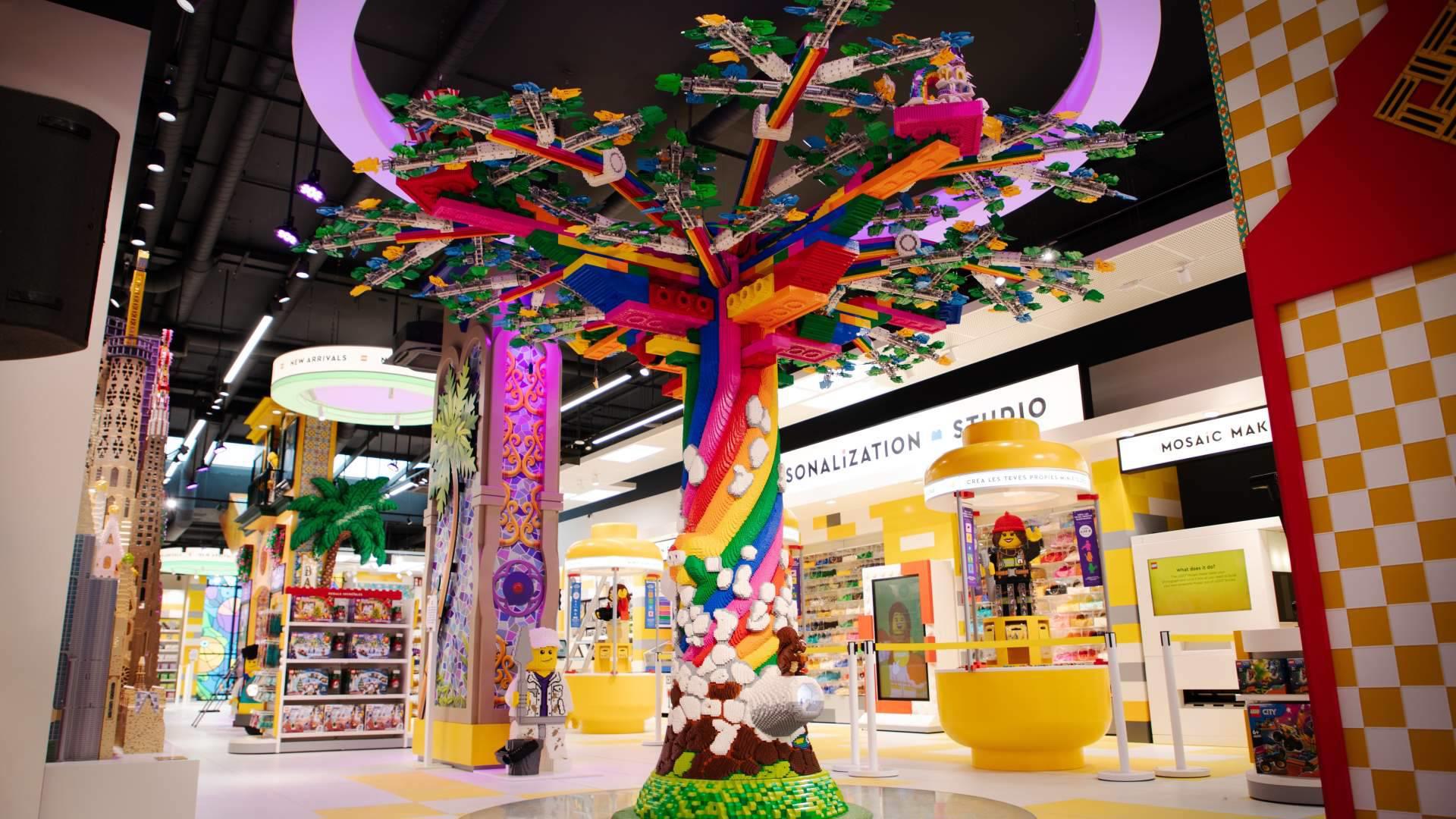 La LEGO® Flagship Store de Barcelona celebra su quinto aniversario con actividades especiales